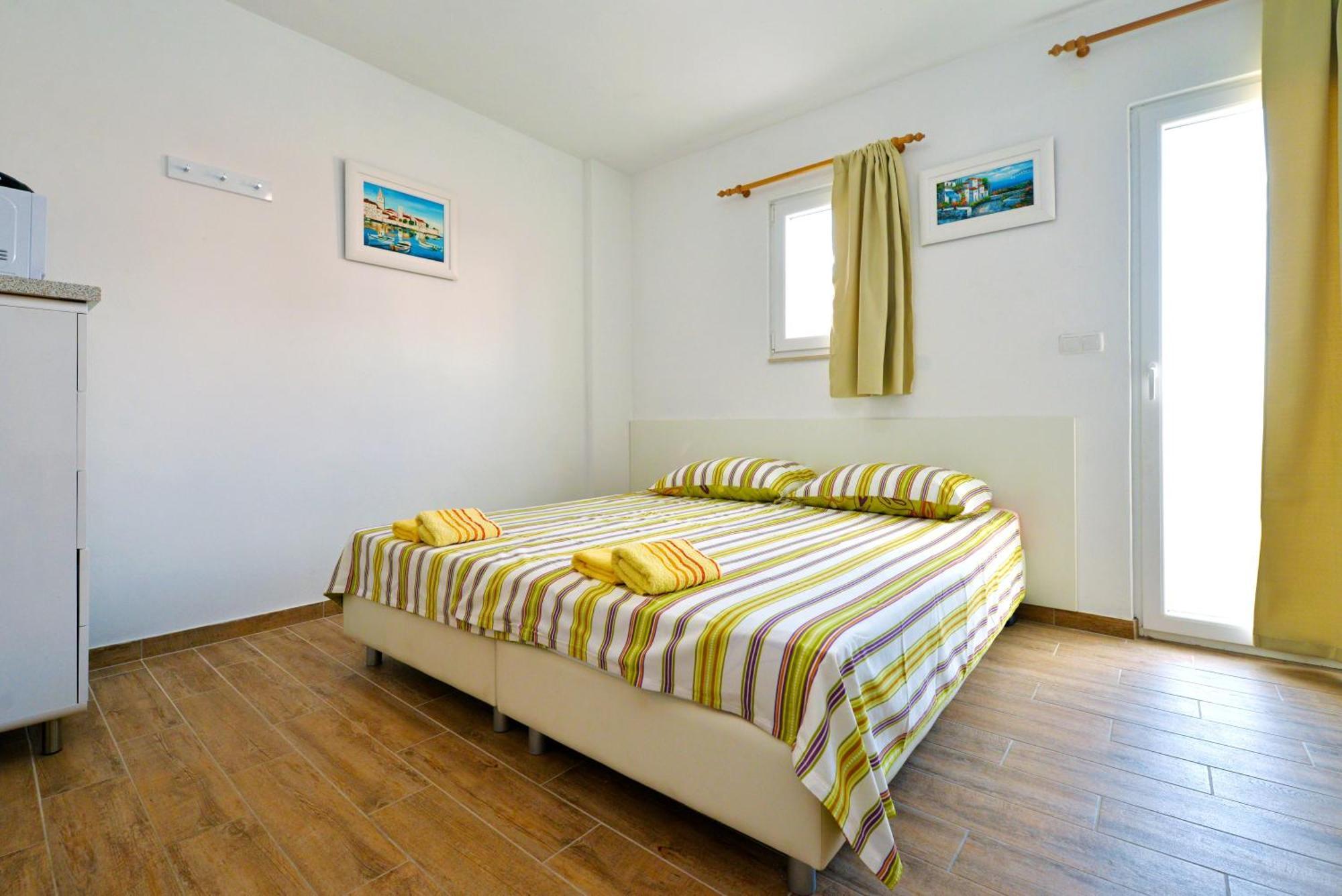 Apartments Goranka 2 Murter Dış mekan fotoğraf